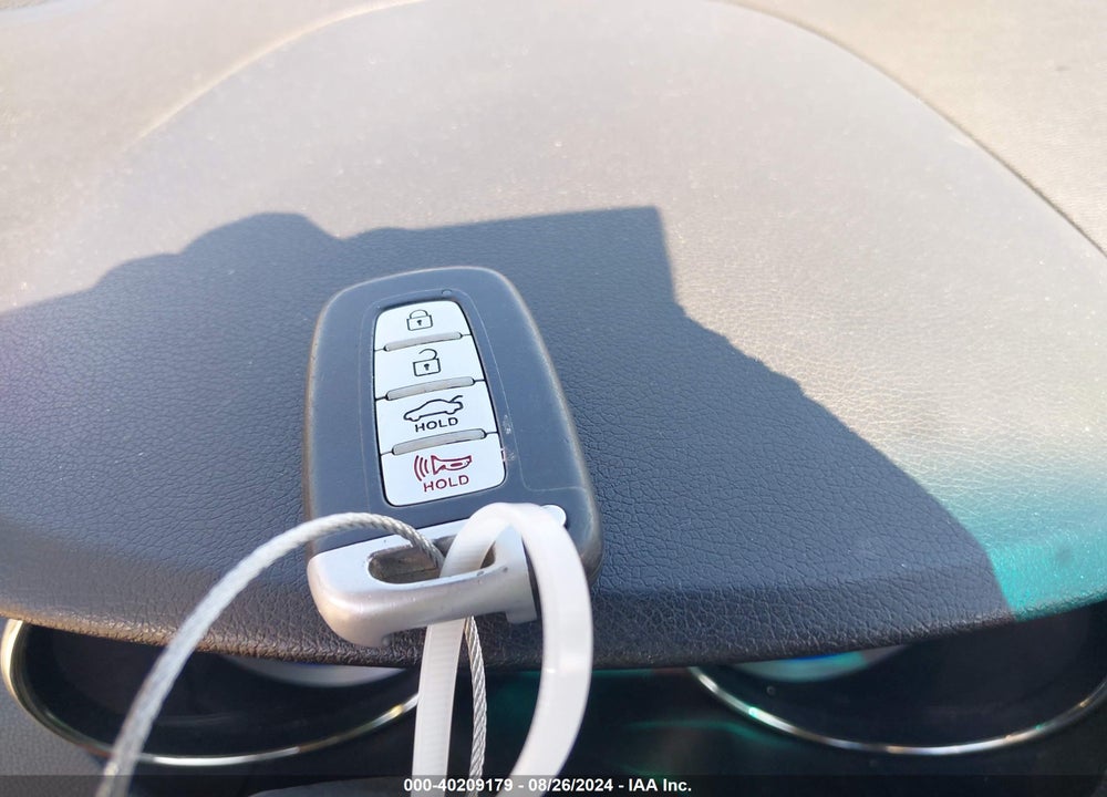 2011 HYUNDAI SONATA VIN: 5NPEC4AB6BH271106