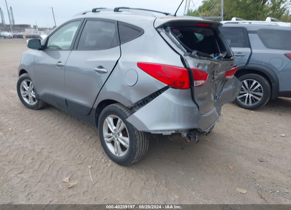 2013 HYUNDAI TUCSON GLS VIN: KM8JU3AC0DU558914