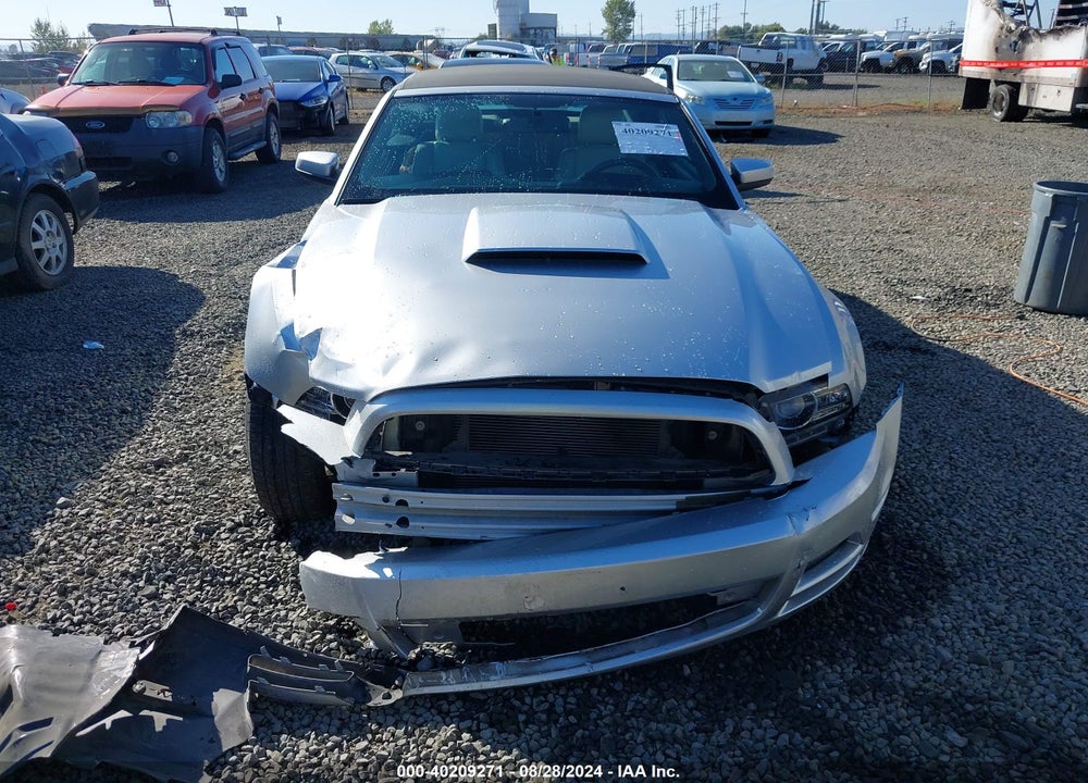 2014 FORD MUSTANG V6 PREMIUM VIN: 1ZVBP8EM9E5239908