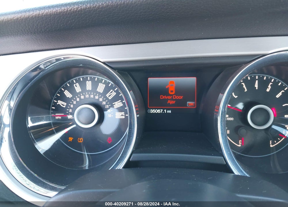 2014 FORD MUSTANG V6 PREMIUM VIN: 1ZVBP8EM9E5239908