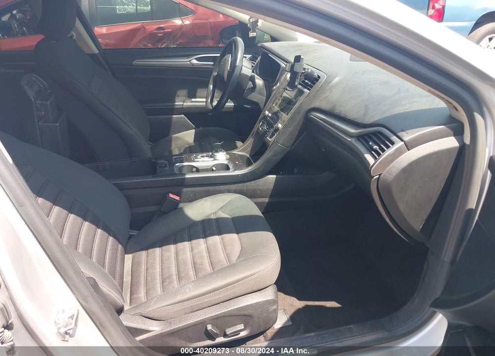 2019 FORD FUSION HYBRID VIN: 3FA6P0LU0KR143835