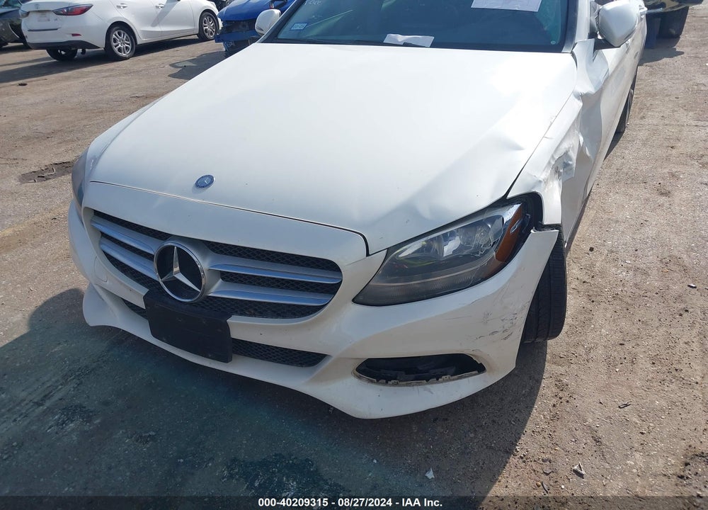 2017 MERCEDES-BENZ C 300 LUXURY/SPORT VIN: WDDWF4JB1HR246732