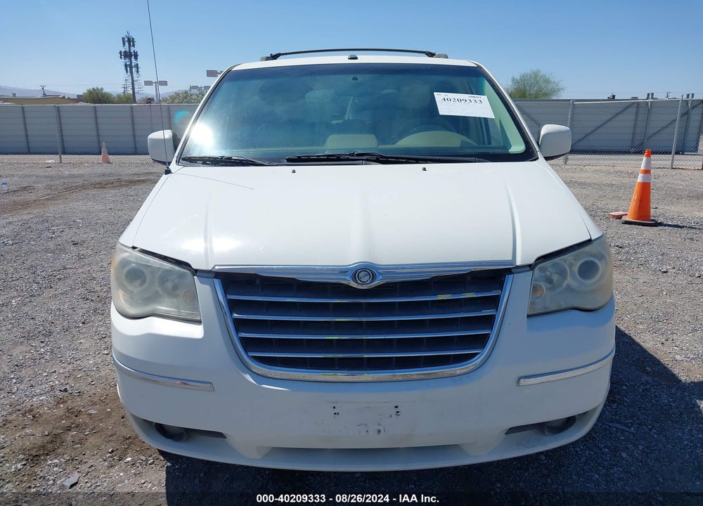 2008 CHRYSLER TOWN & COUNTRY LIMITED VIN: 2A8HR64X18R661470
