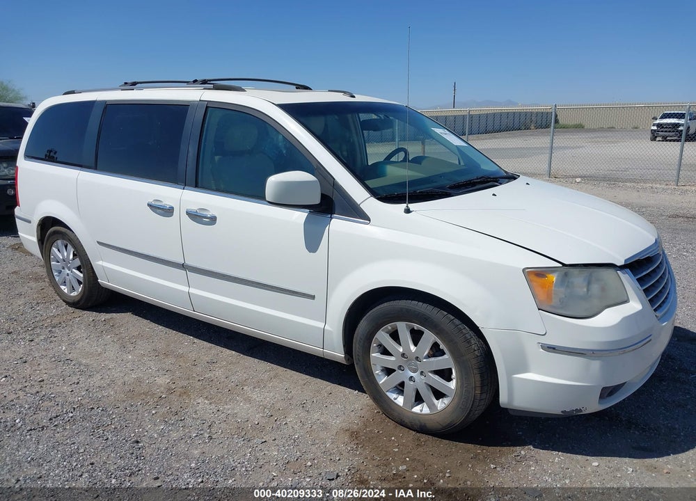 2008 CHRYSLER TOWN & COUNTRY LIMITED VIN: 2A8HR64X18R661470