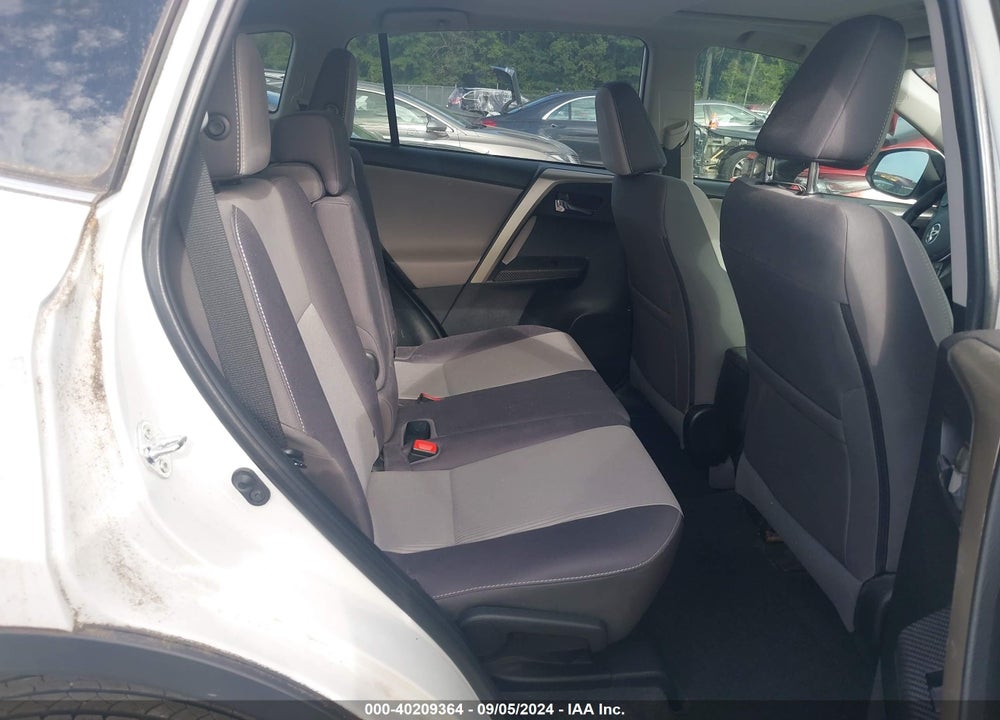 2014 TOYOTA RAV4 XLE VIN: 2T3WFREV1EW119485