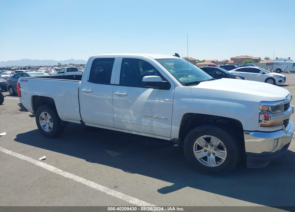 2016 CHEVROLET SILVERADO 1500 1LT VIN: 1GCVKREC3GZ331023