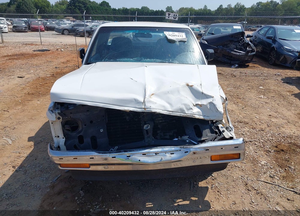1992 CHEVROLET S TRUCK S10 VIN: 1GCCS19Z0N8156286