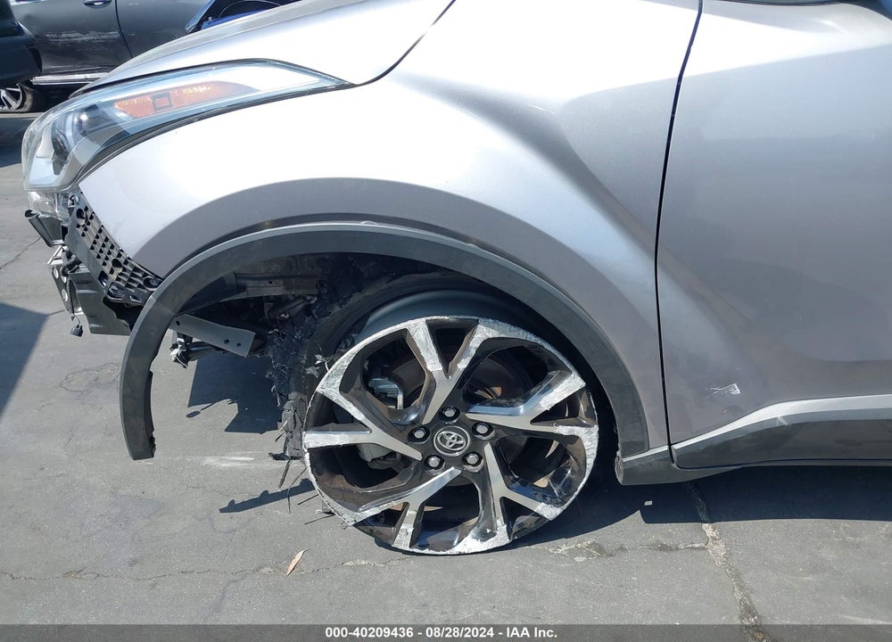 2019 TOYOTA C-HR LIMITED VIN: JTNKHMBXXK1032532