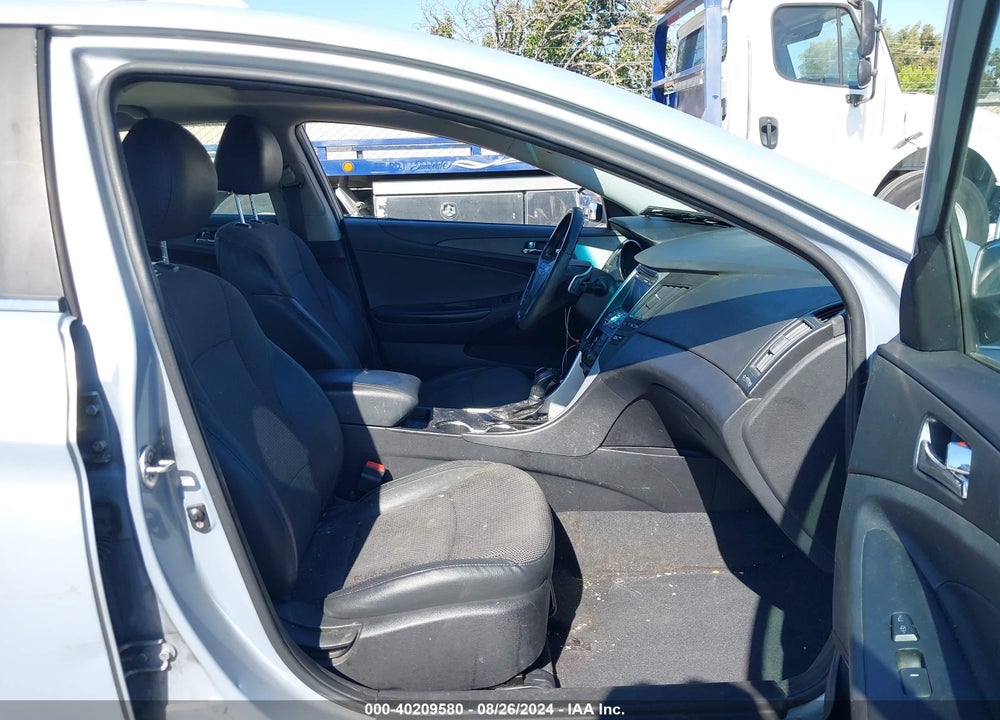 2011 HYUNDAI SONATA SE VIN: 5NPEC4ACXBH222581
