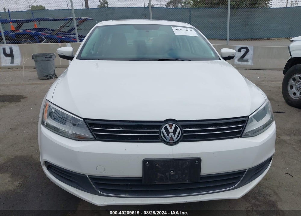 2014 VOLKSWAGEN JETTA 1.8T SE VIN: 3VWD17AJ4EM376653