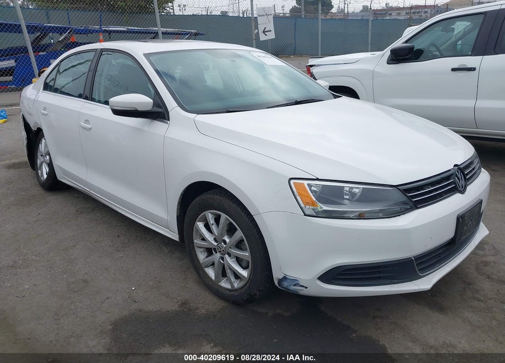 2014 VOLKSWAGEN JETTA 1.8T SE VIN: 3VWD17AJ4EM376653