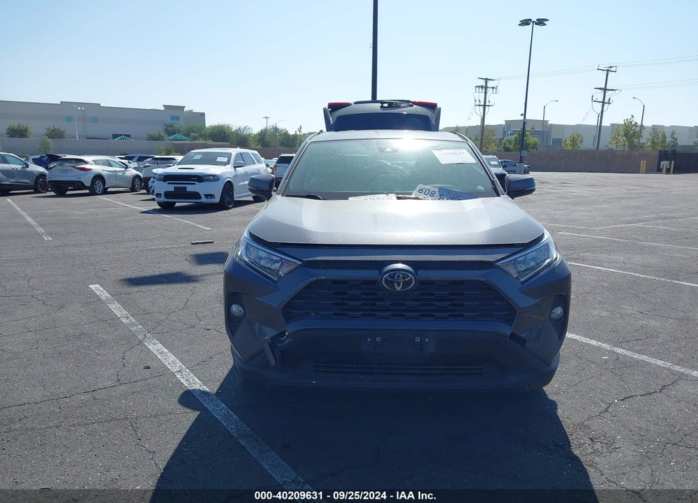 2020 TOYOTA RAV4 XLE PREMIUM VIN: JTMA1RFV0LD529390