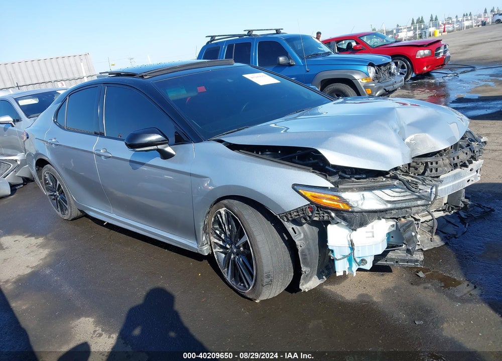 2018 TOYOTA CAMRY XSE V6 VIN: 4T1BZ1HK0JU013668