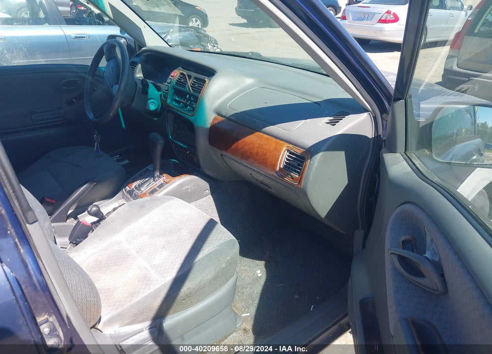 2001 CHEVROLET TRACKER VIN: 2CNBJ734816919150