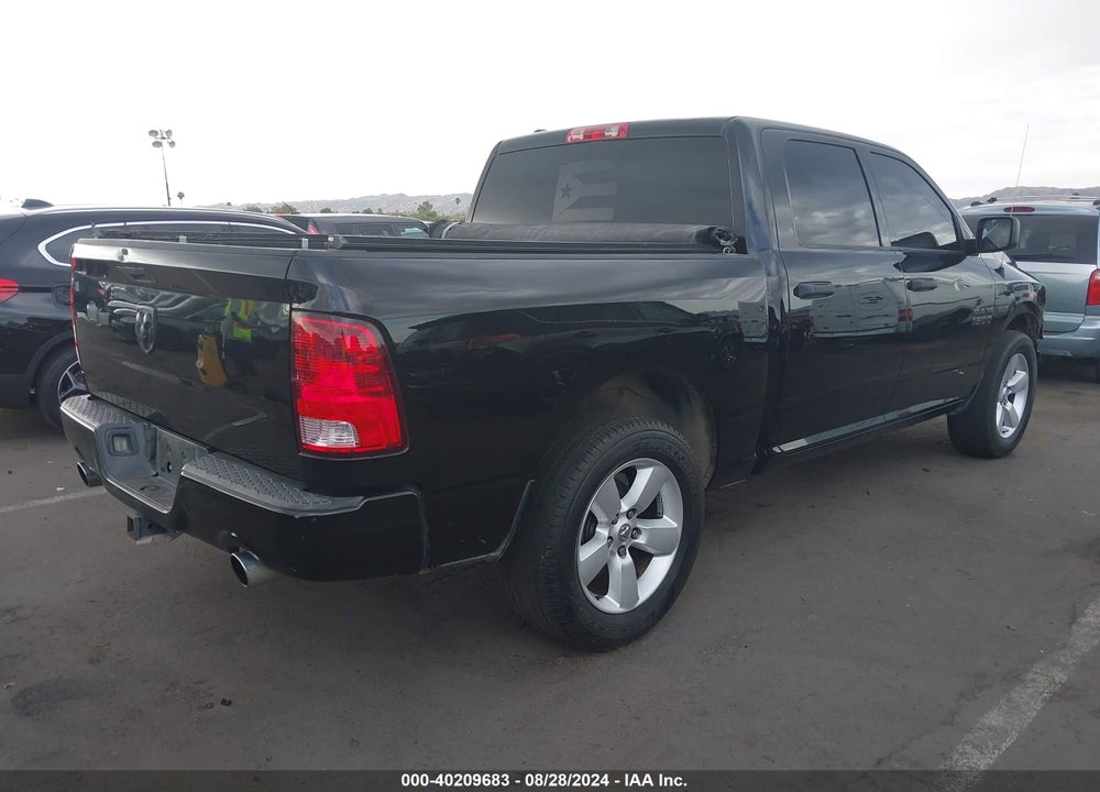 2015 RAM 1500 EXPRESS VIN: 1C6RR6KT3FS542494