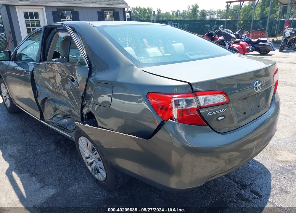 2014 TOYOTA CAMRY LE VIN: 4T4BF1FK2ER411620