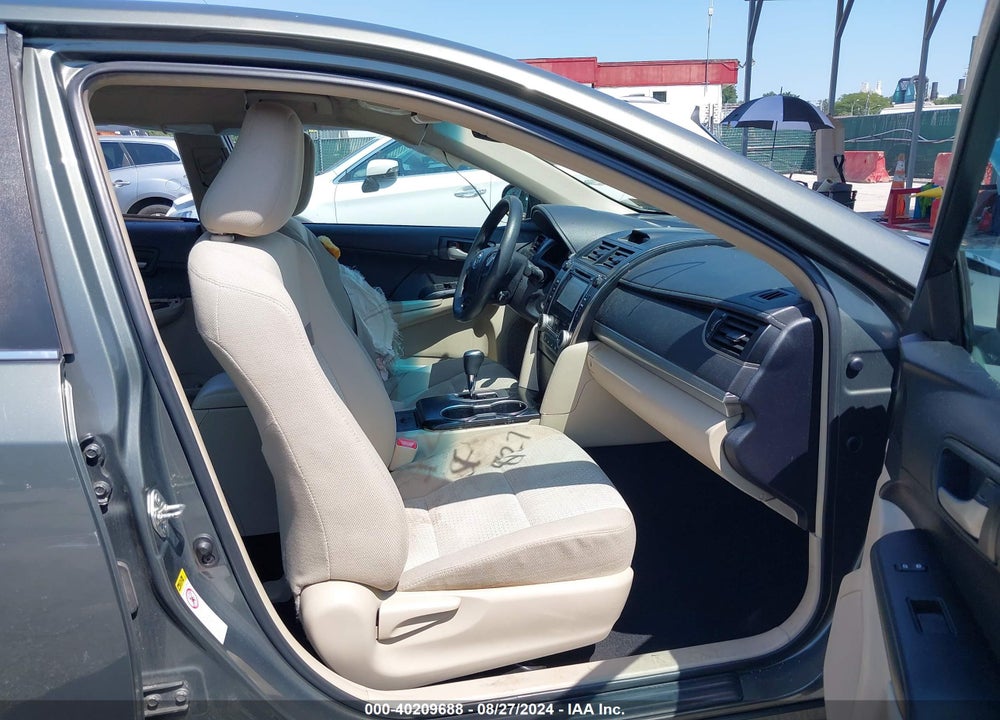 2014 TOYOTA CAMRY LE VIN: 4T4BF1FK2ER411620
