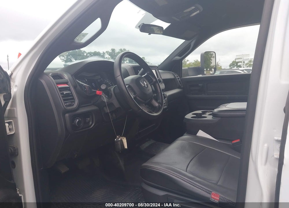 2022 RAM 3500 CHASSIS TRADESMAN/SLT/LAIE/LIMITED VIN: 3C7WRTCL6NG243065