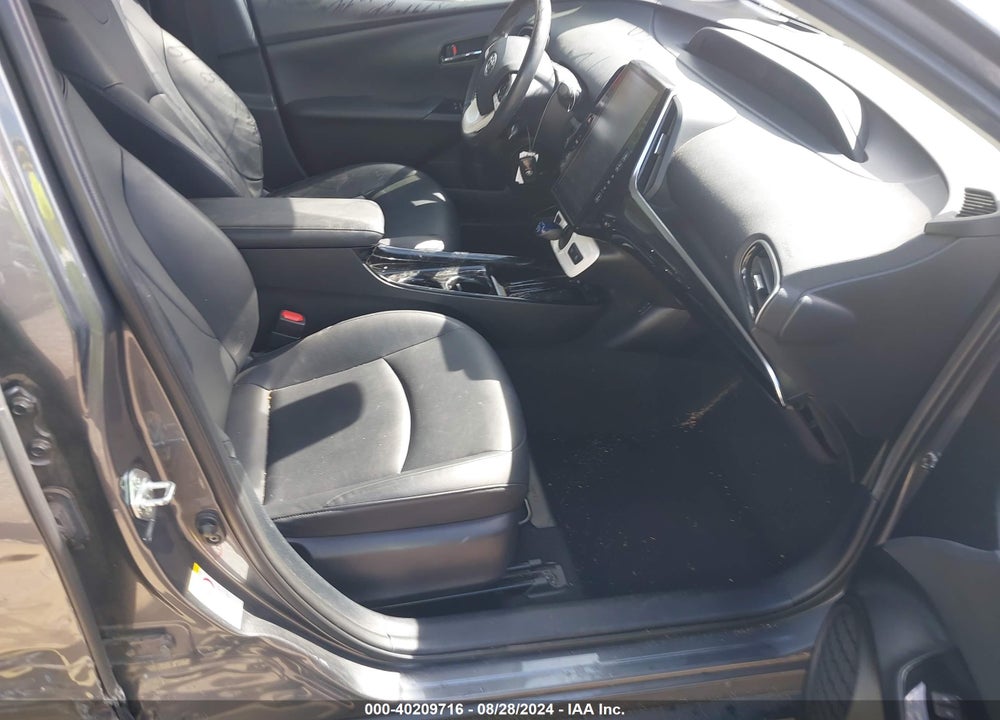 2018 TOYOTA PRIUS VIN: JTDKARFU9J3057253
