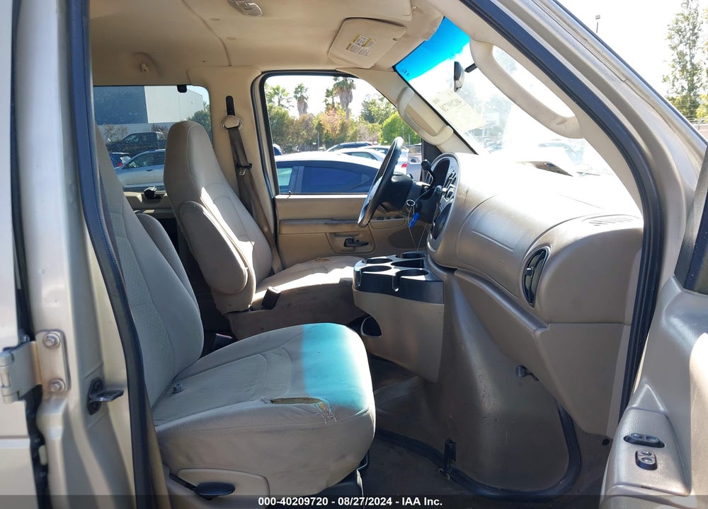 2008 FORD E-350 SUPER DUTY XLT VIN: 1FBNE31L18DB39970