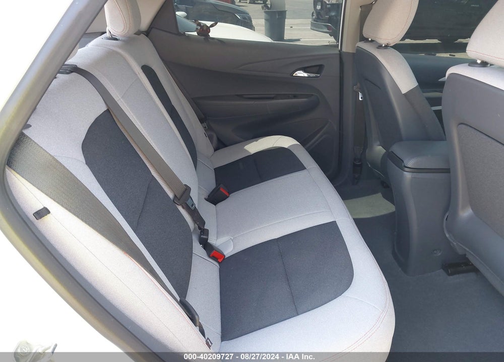 2021 CHEVROLET BOLT EV FWD LT VIN: 1G1FY6S04M4102380