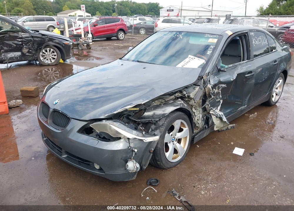2005 BMW 525I VIN: WBANA535X5B856924