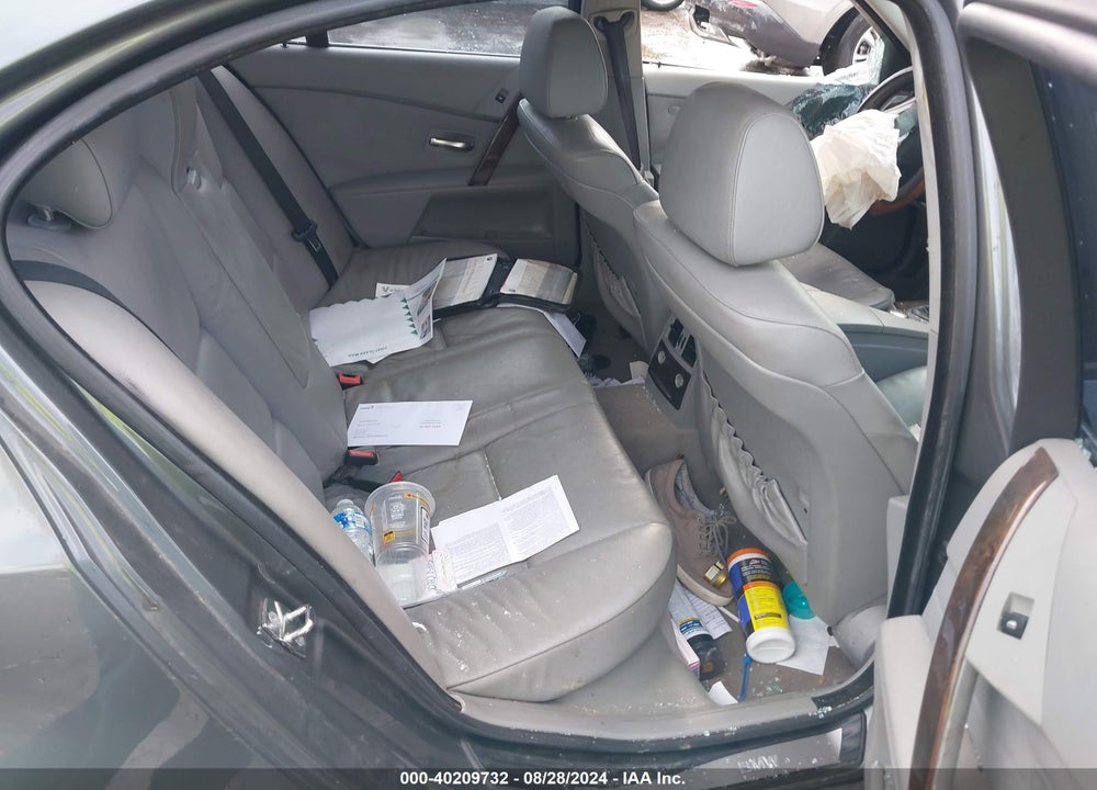 2005 BMW 525I VIN: WBANA535X5B856924