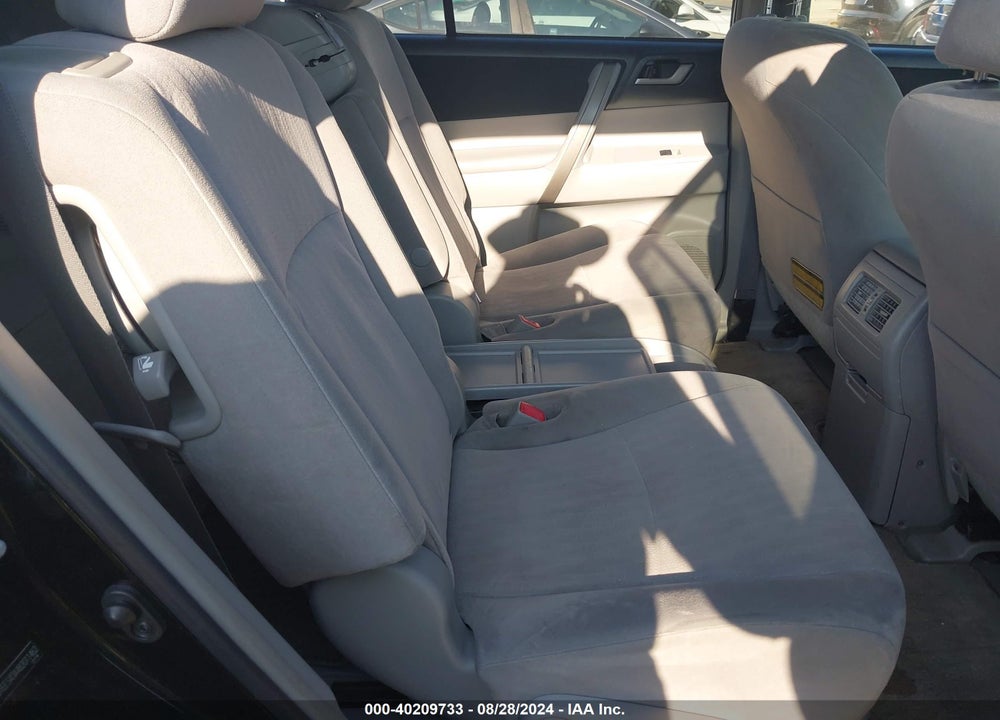 2008 TOYOTA HIGHLANDER SPORT VIN: JTEES43A482011462