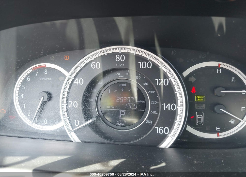 2013 HONDA ACCORD LX VIN: 1HGCR2F3XDA044427