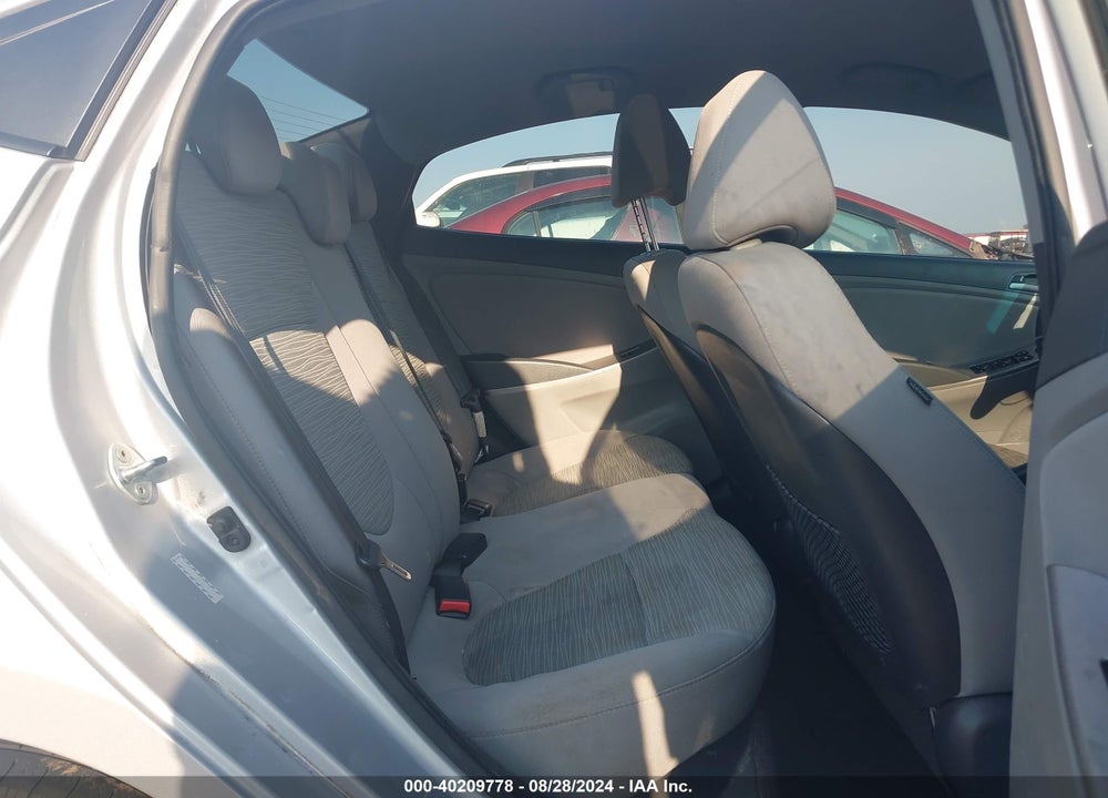 2017 HYUNDAI ACCENT SE VIN: KMHCT4AE6HU292131