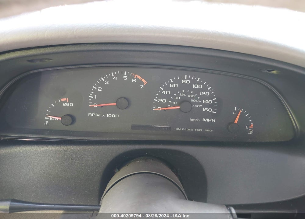 1996 CHEVROLET CAPRICE / IMPALA CLASSIC SS VIN: 1G1BL52PXTR174299