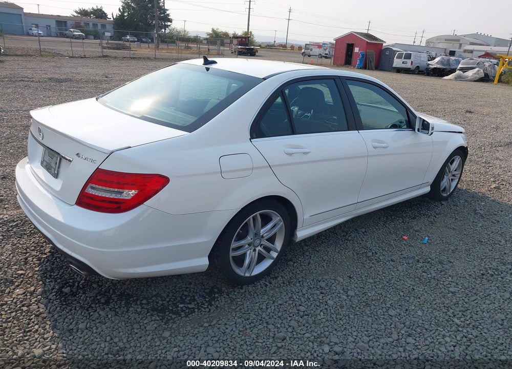 2014 MERCEDES-BENZ C 300 LUXURY 4MATIC/SPORT 4MATIC VIN: WDDGF8AB9EA942504