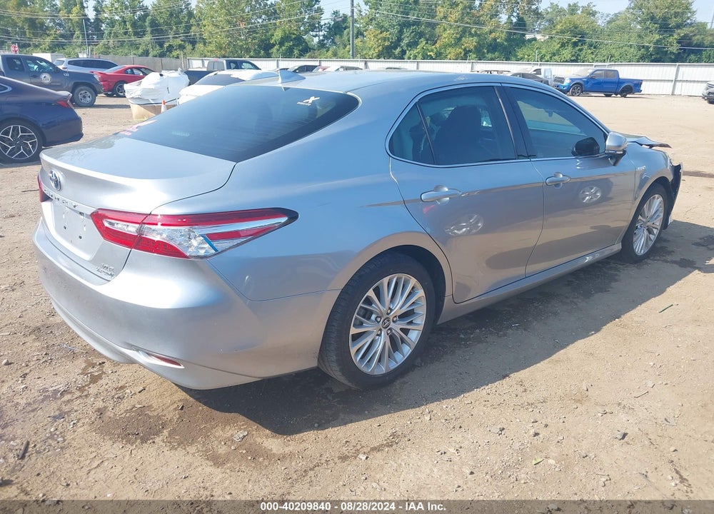 2020 TOYOTA CAMRY XLE HYBRID VIN: 4T1F31AK5LU531629