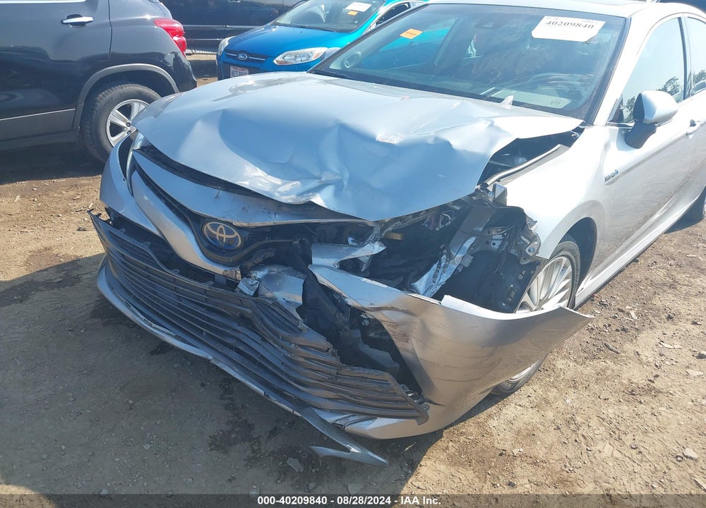 2020 TOYOTA CAMRY XLE HYBRID VIN: 4T1F31AK5LU531629