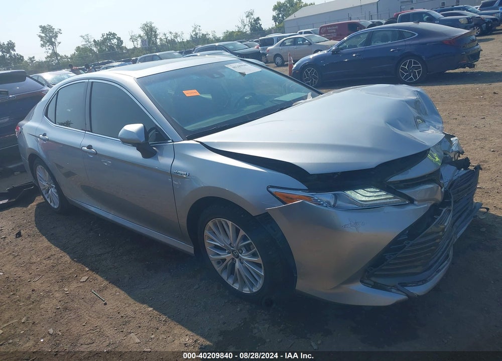 2020 TOYOTA CAMRY XLE HYBRID VIN: 4T1F31AK5LU531629