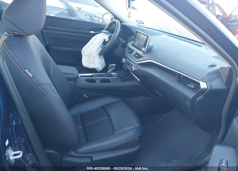 2022 NISSAN ALTIMA SR FWD VIN: 1N4BL4CV3NN379137
