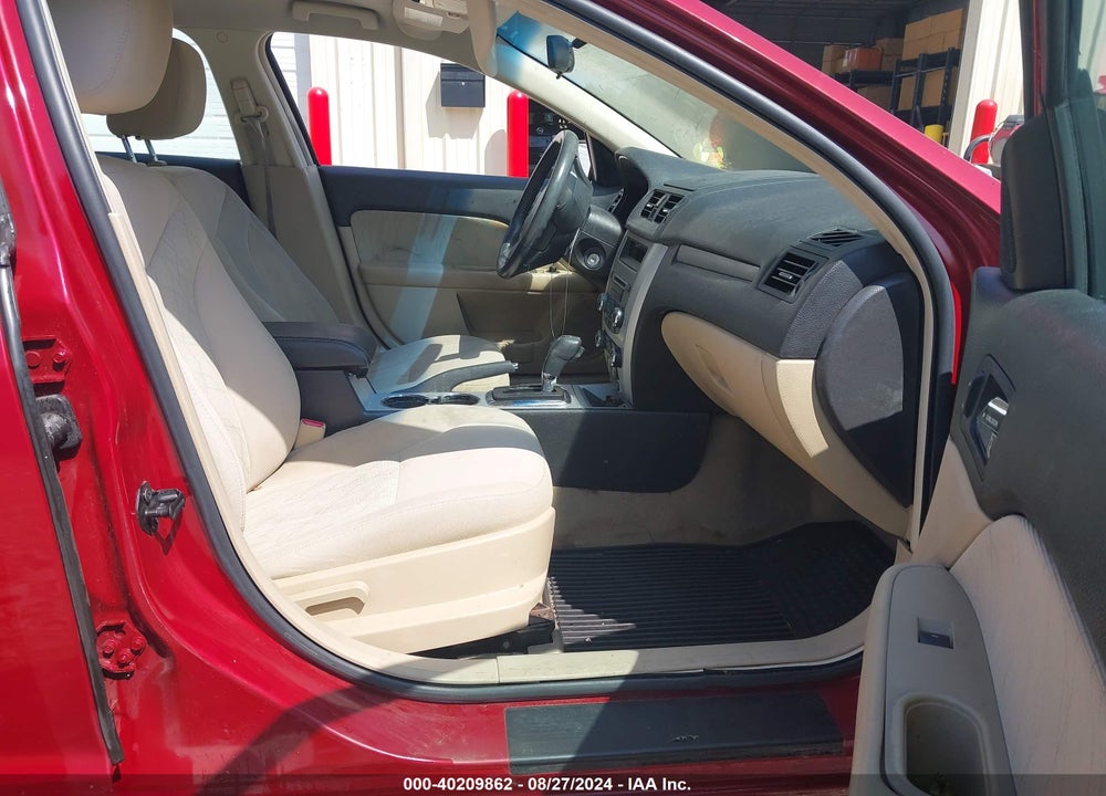 2010 MERCURY MILAN VIN: 3MEHM0HA9AR612167