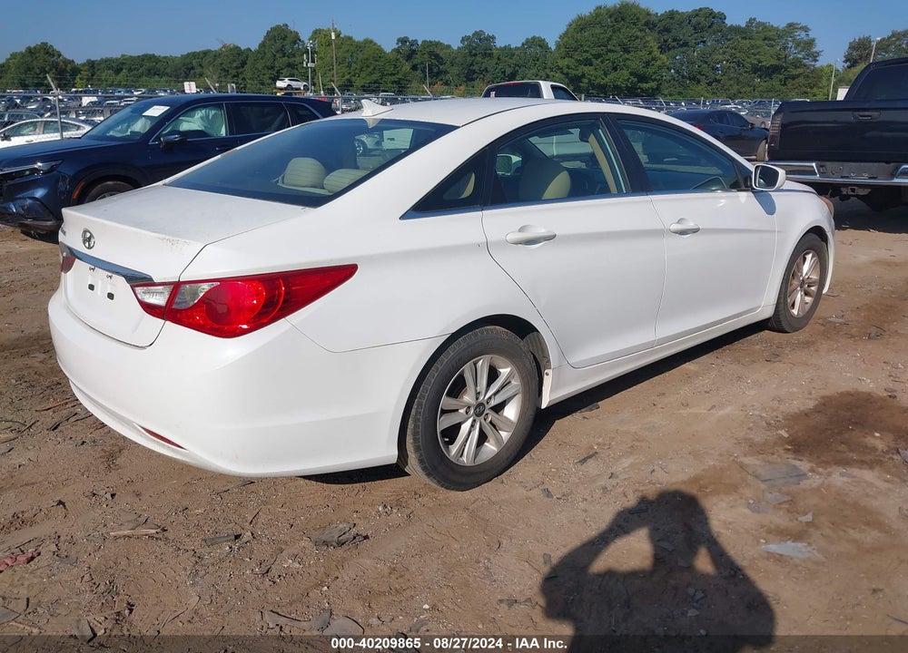 2011 HYUNDAI SONATA GLS VIN: 5NPEB4AC5BH307038