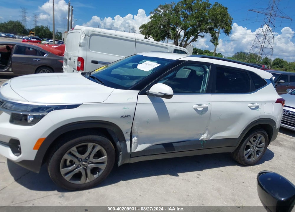 2021 KIA SELTOS S VIN: KNDEUCAA4M7223545