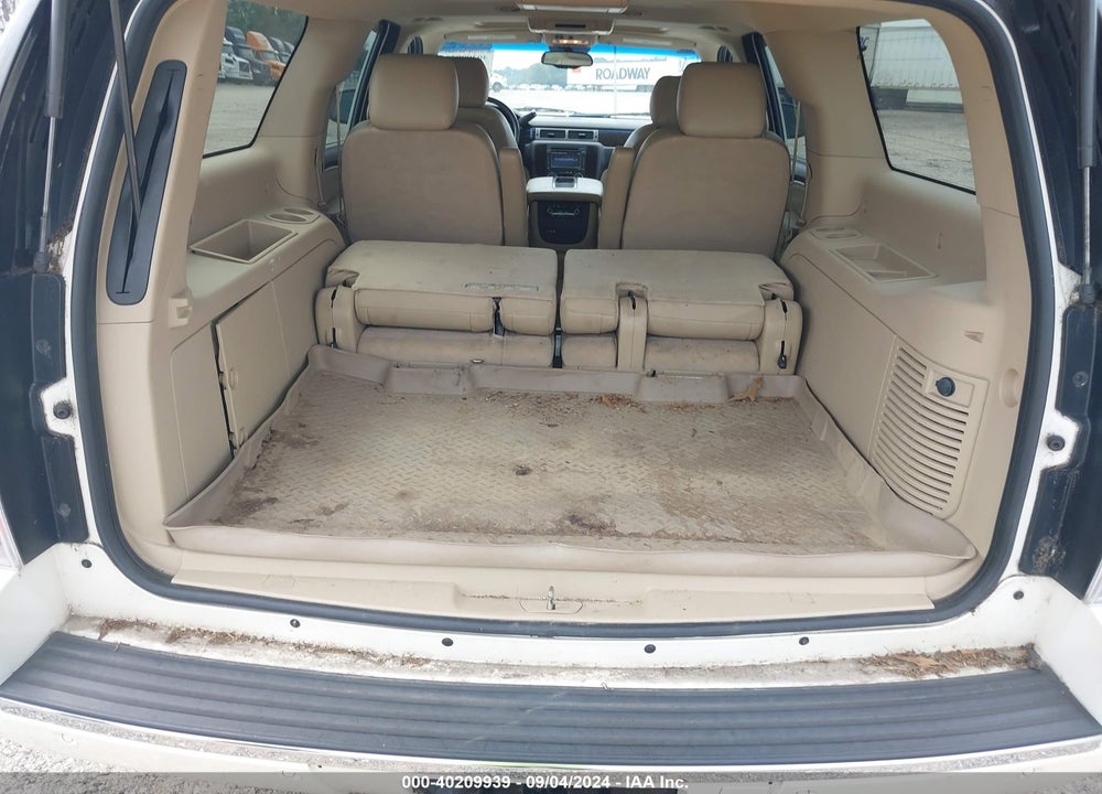 2012 GMC YUKON XL 1500 DENALI VIN: 1GKS2MEF4CR216011