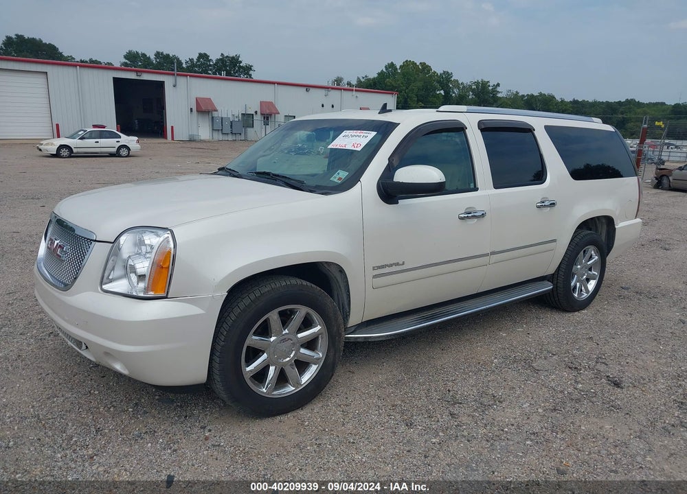2012 GMC YUKON XL 1500 DENALI VIN: 1GKS2MEF4CR216011