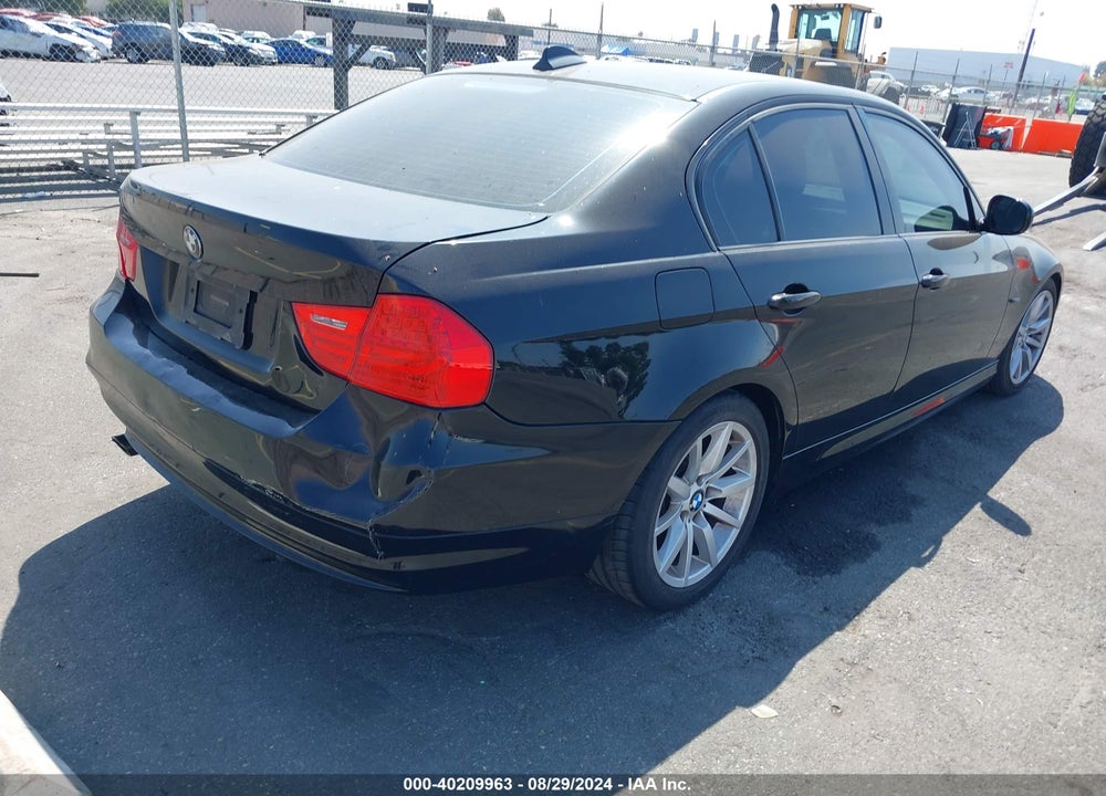 2009 BMW 328I VIN: WBAPH575X9NL77812