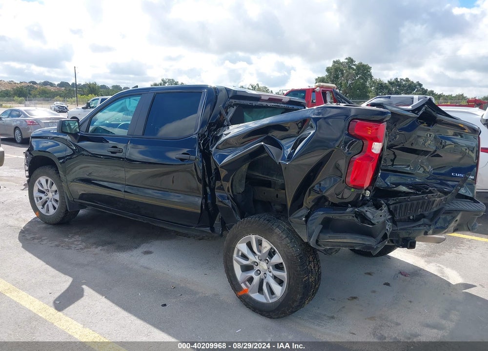 2021 CHEVROLET SILVERADO 1500 2WD SHORT BED CUSTOM VIN: 3GCPWBEK1MG157346