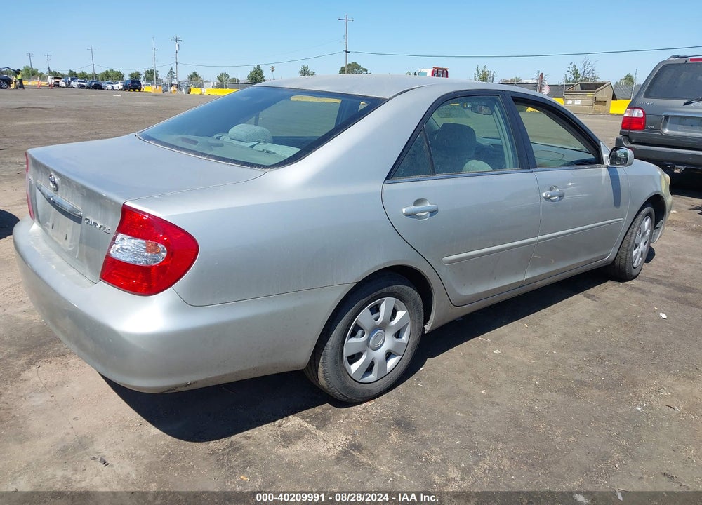 2004 TOYOTA CAMRY LE VIN: 4T1BE32K24U825607