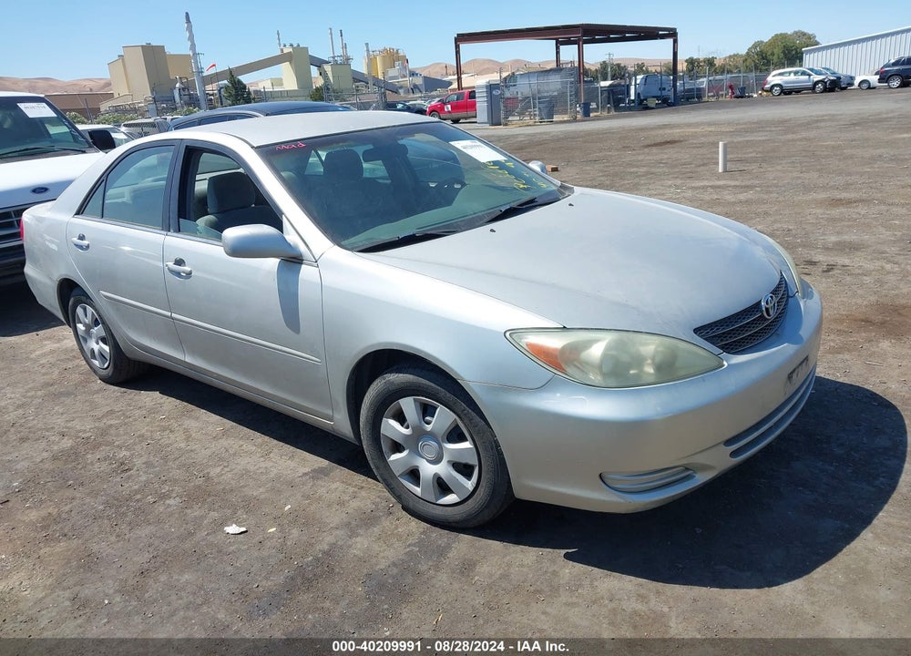 2004 TOYOTA CAMRY LE VIN: 4T1BE32K24U825607