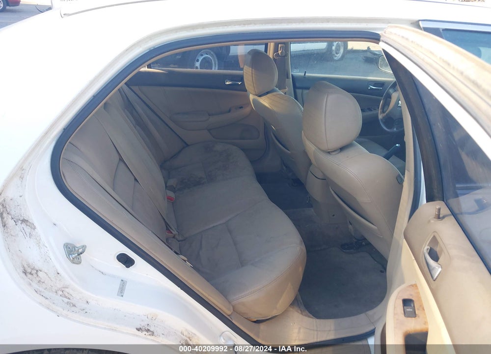2004 HONDA ACCORD 3.0 EX VIN: 1HGCM66574A095844