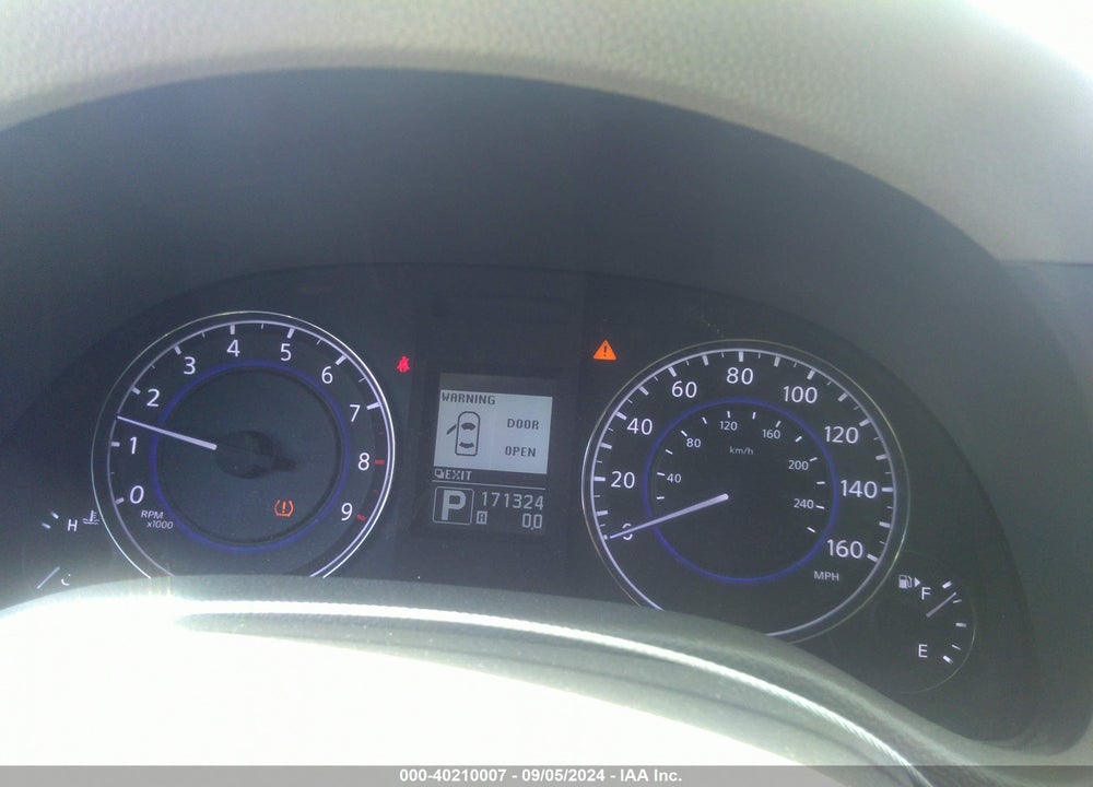 2011 INFINITI G37X VIN: JN1CV6AR0BM406874