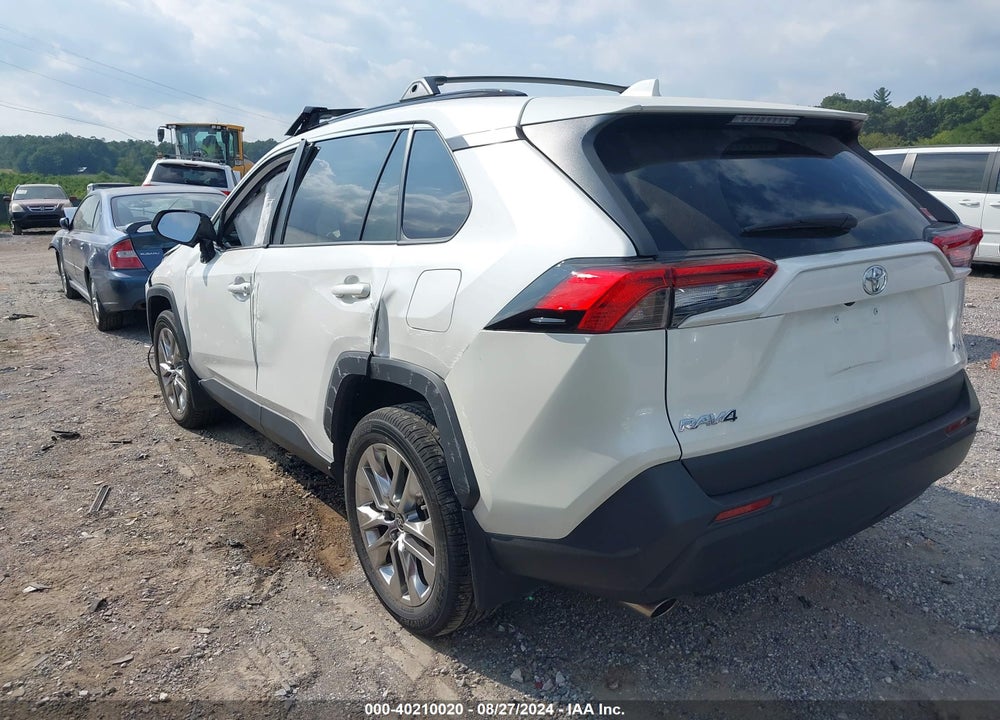 2021 TOYOTA RAV4 XLE PREMIUM VIN: 2T3A1RFV6MW208717