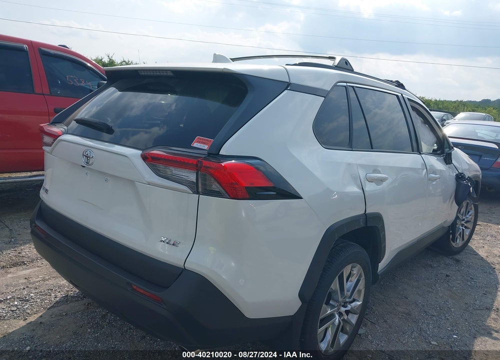 2021 TOYOTA RAV4 XLE PREMIUM VIN: 2T3A1RFV6MW208717