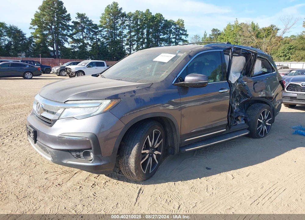 2019 HONDA PILOT TOURING VIN: 5FNYF5H6XKB010837